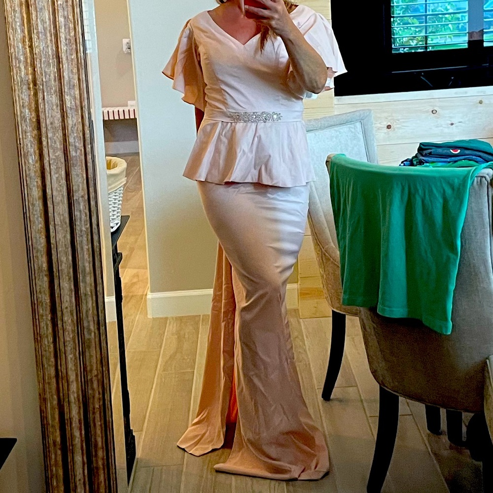 NWT-Mother of bride/groom gown